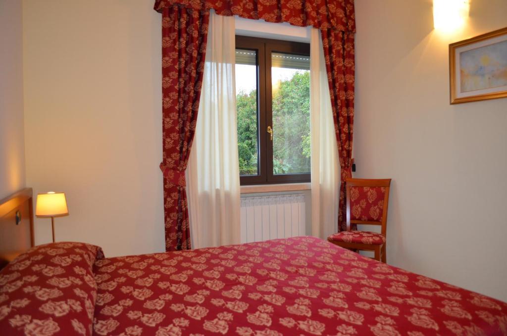 Hotel Olioso Peschiera del Garda Cameră foto